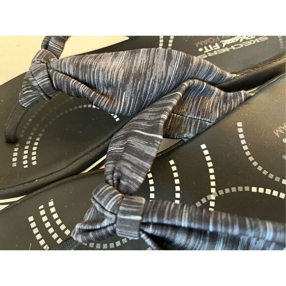 Skechers Relaxed Fit Memory Foam flip flops - Picture 7 of 7